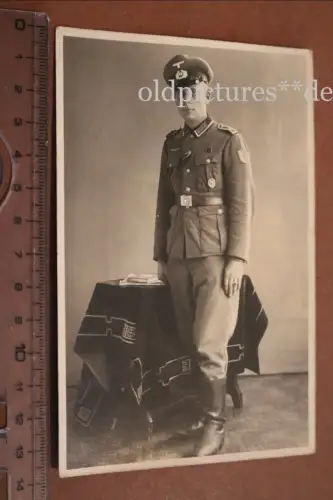tolles altes Foto - Portait Soldat der Panzertruppe mit Krimschild ? Jena 
