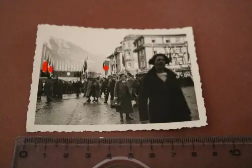 tolles altes Foto - mir unbekannte Stadt - Hotel Bahnhof - 30-40er Jahre 