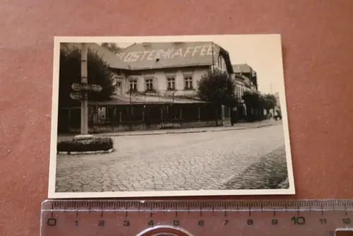 tolles altes Foto - Oster-Kaffee -  Lehnin /Mark, Kloster-Cafe am Otto-Nuschke-P