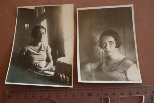 zwei tolle alte Fotos  einer hübschen Frau - 1929 