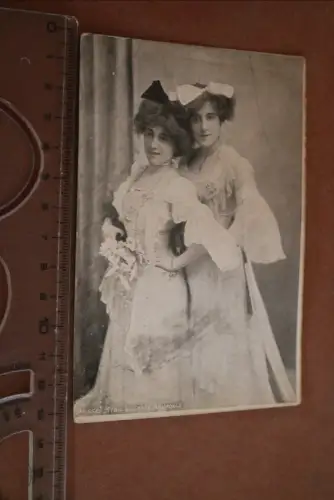 tolle alte Fotokarte - Misses Sybil & Grace Arundale - Varieté