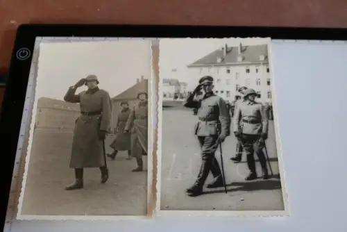 zwei alte Fotos - Offizier ? schreitet  Aufstellung ab - Kaserne - Ort ?