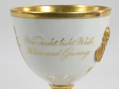 Kleiner Pokal Mitte 19. Jh., (1846), gemarkt Meißen, auf den 300. Todestag des Reformators Martin Luther,

Goblet, 1849, marked Meißen, to the 300th day of death of Martin Luther, with a portrait of him in gold, very good condition.