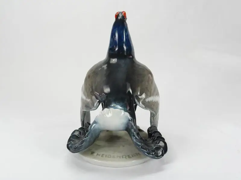 Porzellanfigur, 20. Jh., gemarkt Rosenthal, Kunstabteilung, Modell F. Heidenreich, Birkhahn, unbeschädigt. H: 14,5 cm, EUR 190,- 2