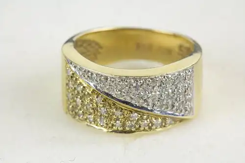 Ring, 20. Jh., 585er Gold, 5,6 g, ca. 0,20 ct, Gelb- und Weissgold, mit kleinen Diamanten besetzt, Tragespuren. D: 16 mm