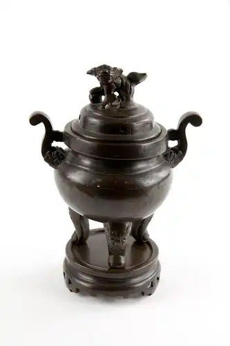 Räuchergefäß, Vietnam, 19. Jh., Bronze, mit Metalleinlagen in Silber und Kupfer,   Incense burner, Vietnam, 19th century, bronze, decorated with metal inlaid in copper and silver, good condition. H: 17,5 cm.