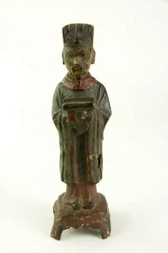 Figur, China, 17. Jh., Ming Dynastie, Bronze, Wenchang Wang (Wenchang Wang (文昌王), auch bekannt als Wenchang Dijun, ist ein Gott des Taoismus in der chinesischen Mythologie, der Gott der Kultur und Literatur), auf Sockel stehend, in den Händen...