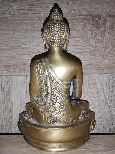 Antike bronzene Buddha Statue