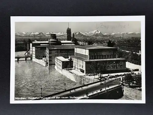 Ansichtskarte München Deutsches Museum mit den neuen Studiengebäuden 1932