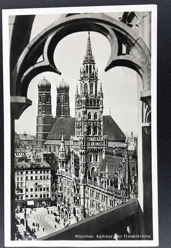 Ansichtskarte München - Rathaus und Frauenkirche