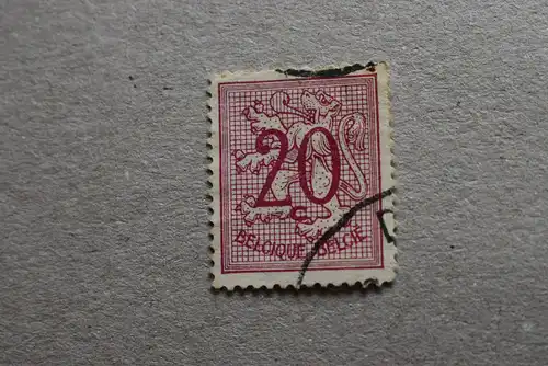 Heraldischer Löwe - Mi 889 gestempelt