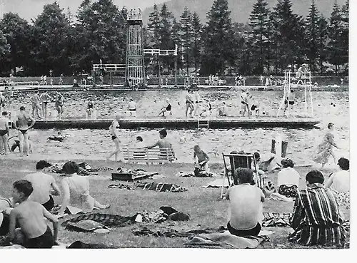 Ansichtskarte Ein Sommertag im Freibad Olbersdorf-Bertsdorf (Oberlausitz) - nicht gelaufen 