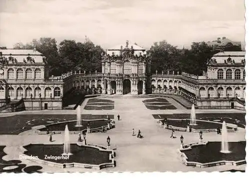 Ansichtskarte Dresden - Zwingerhof - nicht gelaufen