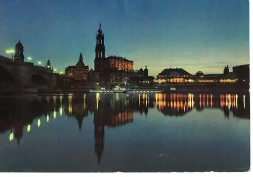 Ansichtskarte Dresden Elbansicht bei Nacht - gelaufen 