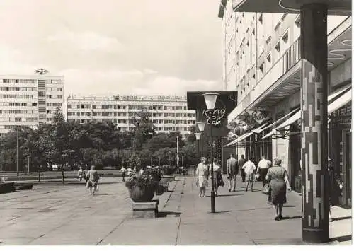 Ansichtskarte Dresden - Ringcafé und Neubauten in der Dr.-Otto-Nuschke-Straße  - gelaufen 