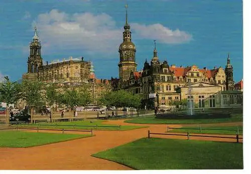 Ansichtskarte Dresden - Katholische Hofkirche - Schloß - gelaufen 2001