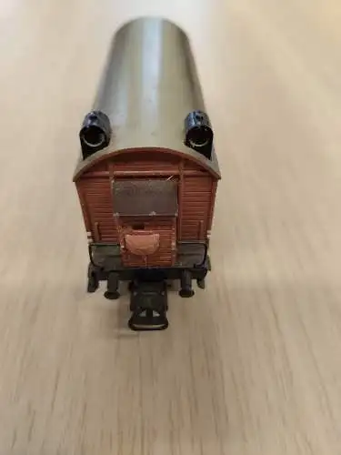 Märklin 320 S H0 gedeckter Güterwagen mit Schlusslicht