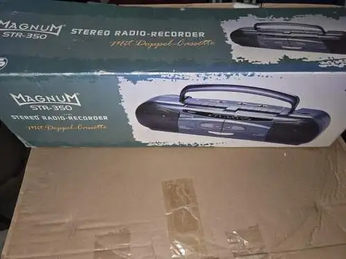 Magnum STR-350 Stereo Radio Recorder NEU und OVP