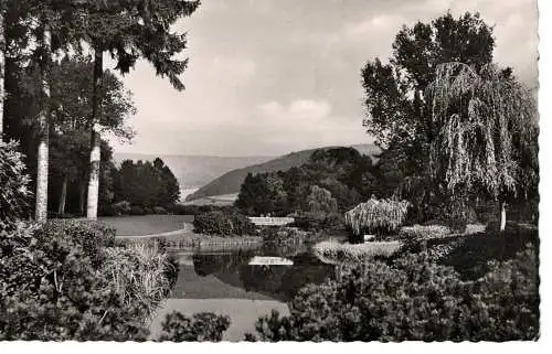 Ansichtskarte Bad Pyrmont - Kurpark - weiße Brücke - gelaufen