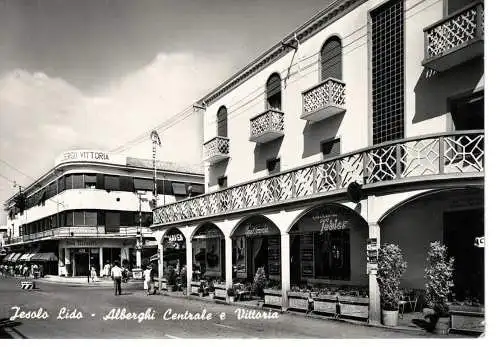 Ansichtskarte Lido di Jesolo - Hotel Centrale und Vittoria - gelaufen