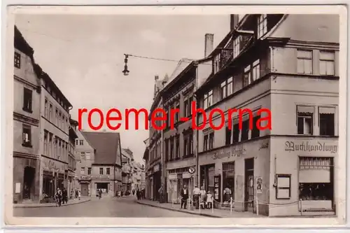 69343 Foto Ak Lutherstadt Eisleben Wilhelm-Pieck-Straße mit Buchhandlung 1960