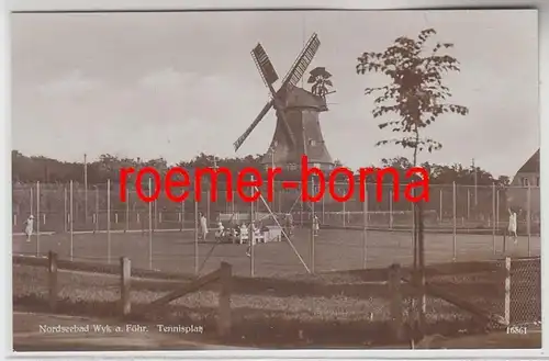 75621 Ak Mer du Nord Bad Wyk sur le court de tennis de Föhr avec moulin à vent derrière 1925