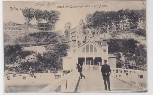 76198 Ak Sellin auf Rügen Strand mit Landungsbrücke 1914