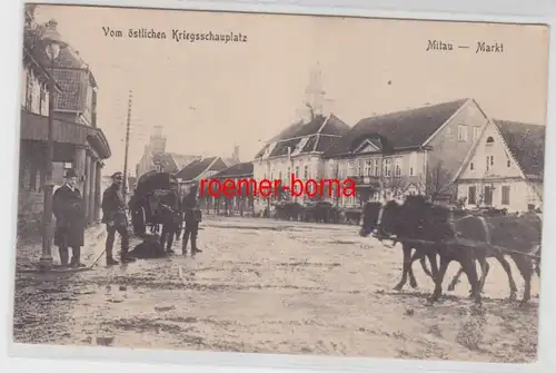 77989 Ak De la scène de guerre orientale: Mitau Jelgava Markt 1917