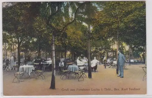 87456 Ak Gruß aus Forsthaus Lucka S.-A. Gartenansicht um 1920