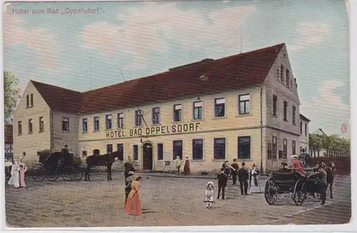 89871 AK Hotel zum Bad 'Oppelsdorf' davor Kutschen und Gäste um 1910