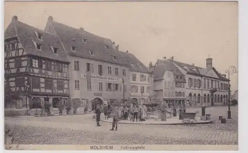 92119 Feldpost AK Molsheim - Place de l'Hôtel de Ville avec Fontaine & Bierhalle Gauber 1915