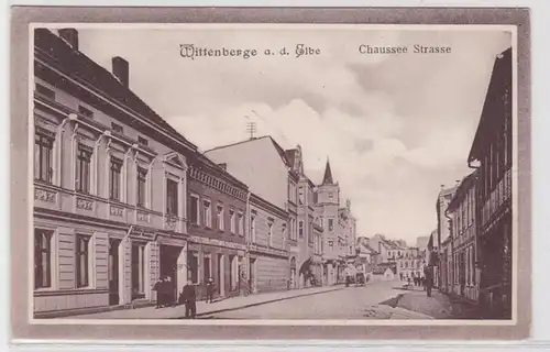 93217 Ak Wittenberge an der Elbe Chaussee Strasse um 1910
