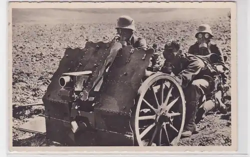 75214 Ak Minenwerfer in Gefechtsstellung Bedienung mit Gasmaske um 1940