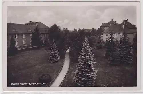 82510 Foto Ak Freiberg Hausen-Kaserne, Parkanlagen um 1930