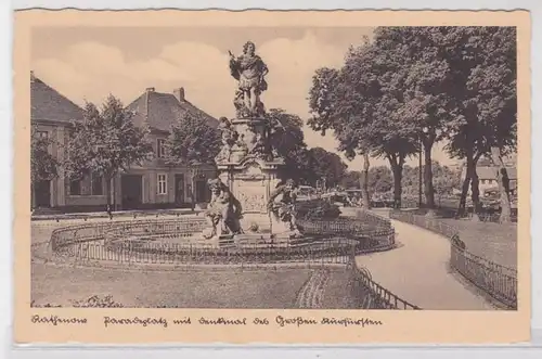 83035 AK Rathenow - Paradeplatz mit Denkmal des Großen Kurfürsten