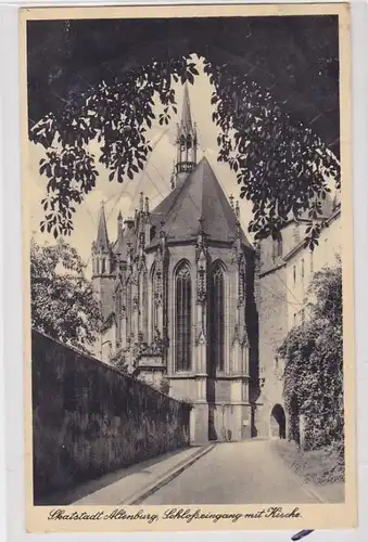 84517 Ak Skatstadt Altenburg Schloßeingang mit Kirche 1944
