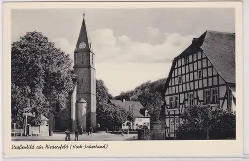 90292 Ak Straßenbild aus Niedersfeld (Hoch-Sauerland) um 1940