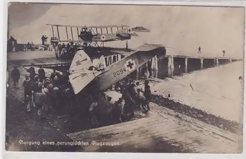 91090 Ak récupération d'un avion accidenté 1.guerre mondiale