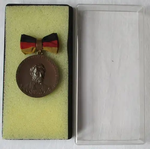 DDR Orden Carl-Friedrich-Wilhelm-Medaille 1954 - 55 im Etui Bartel 131 (134264)