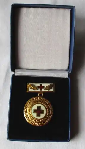 le signe d'honneur rare de la RDC en or avec l'anneau d ' honneur dans l .etui (124194)