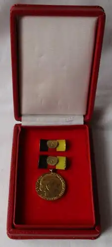 DDR Orden Nationalpreis der DDR 1973-1989 Bartel 25 h (112490)