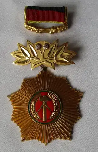 République démocratique allemande Ordre patriotique du Mérite en or avec l'Étui (122922)
