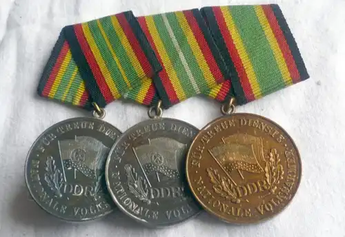 Ordensspange mit 3 DDR Medaille NVA für treue Dienste