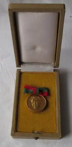 DDR Medaille Erich-Weinert-Kunstpreis der Stadt Magdeburg Bartel 1243 (136312)