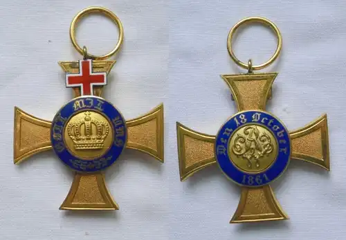 schönes privates Etui mit 4 Orden einer Rot Kreuz Schwester vor 1900  (111633)