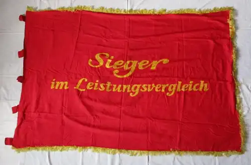 DDR Fahne Sieger Wettbewerb der Erzeugnisgruppe Elektroenergieerzeugung (135341)