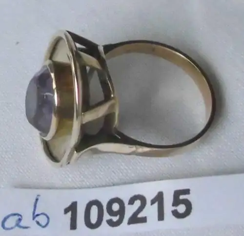 großer Damenring 585er Gold mit violettem Stein  (109215)