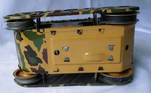 Militär Blechspielzeug Panzer mit Schlüsselaufzug tarnfarben