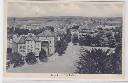 87007 Ak Kempten Bahnhofplatz um 1930