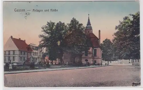 81029 AK ruelles - Installations et église avec monument vers 1910